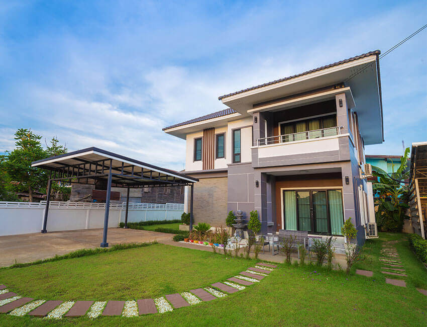 Diamond Manor Apartment